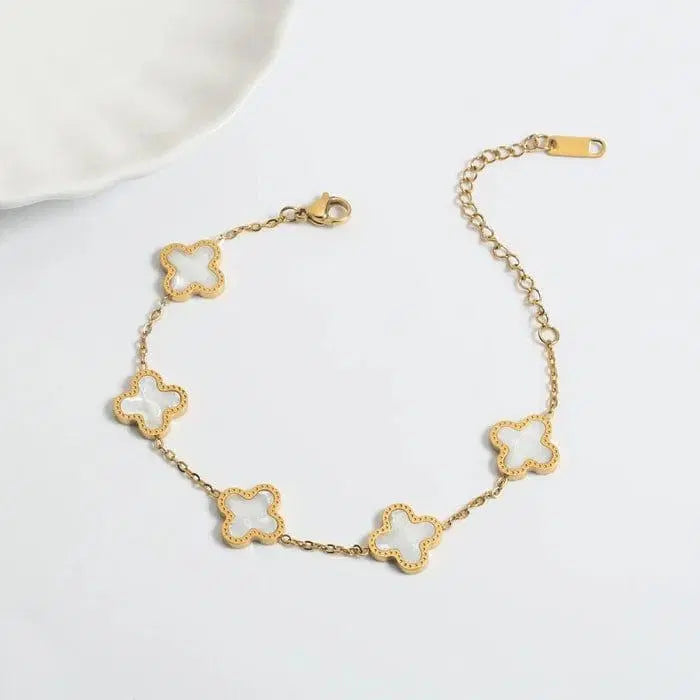 1 Pc Clover Design Gold Plated Chain Bracelet