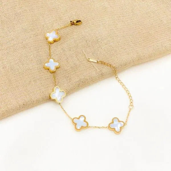 1 Pc Clover Design Gold Plated Chain Bracelet