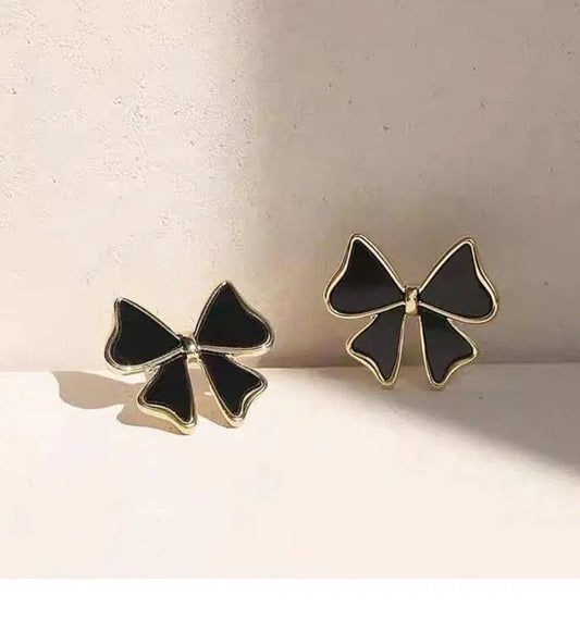 Bow Design Studs